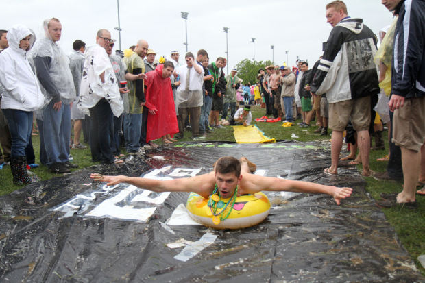 Kentucky Derby: Fun in the mud